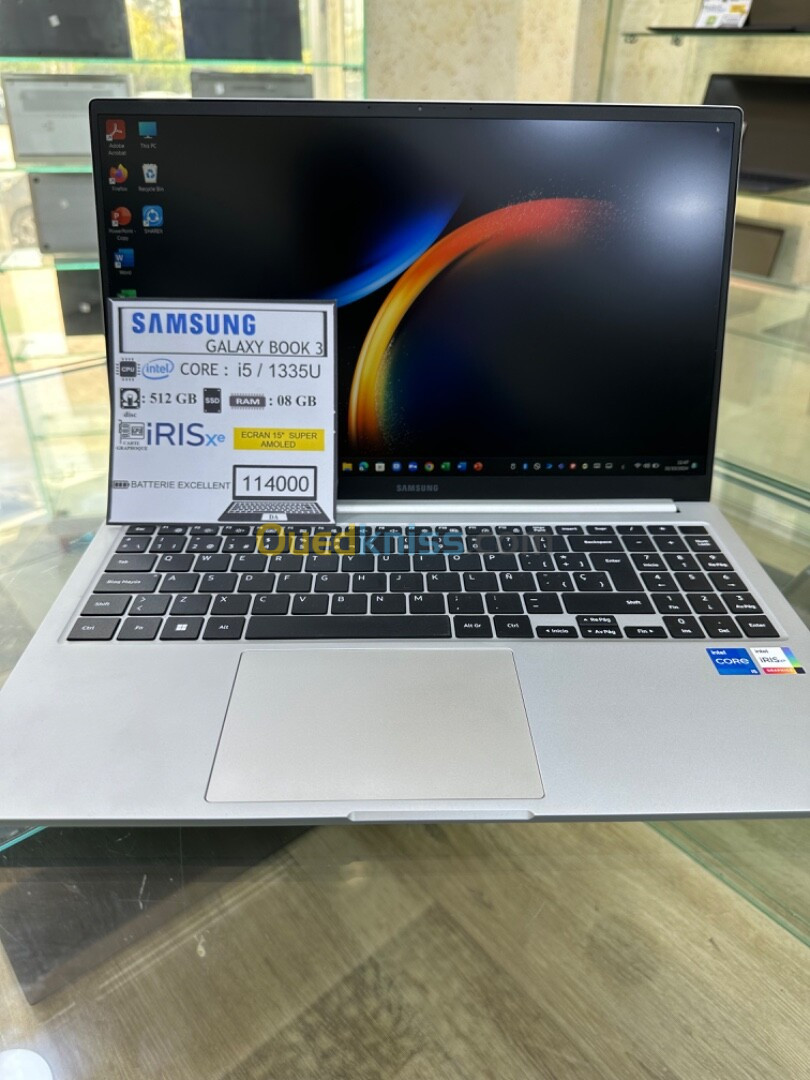 SAMSUNG GALAXIE BOOK 3 i5/1335U 512-08GB