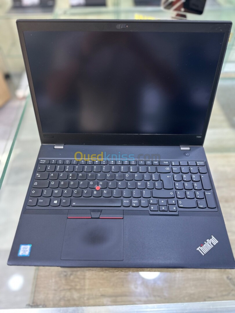 THINKPAD T580  CPU: Core  i5 / 08eme  DISC : 256 GB / 08GB 