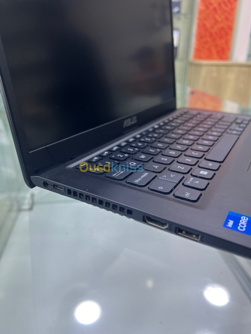 ASUS VIVOBOOK X415 i5 / 1135G7 512-08GB