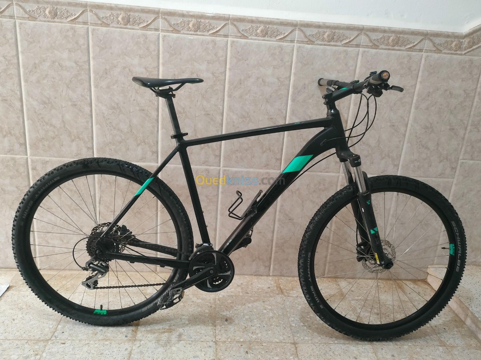 Vélo cube xl/29 bonne état 