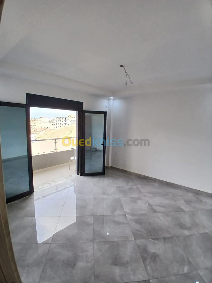 Vente Appartement F3 Alger Bordj el kiffan