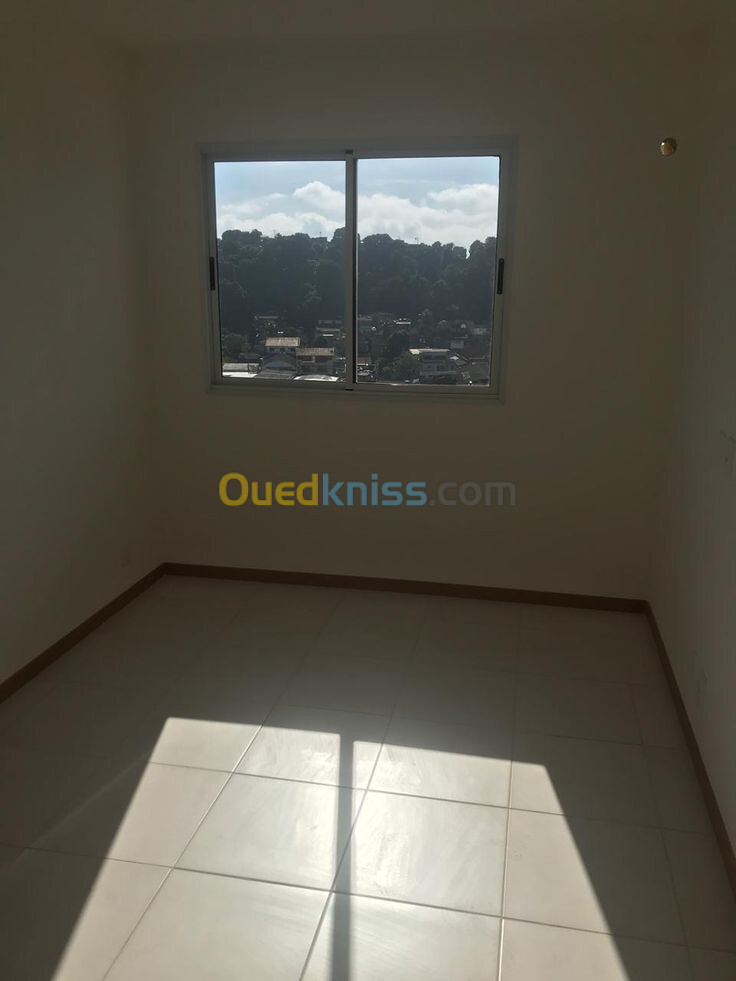 Vente Appartement F3 Alger Bordj el kiffan