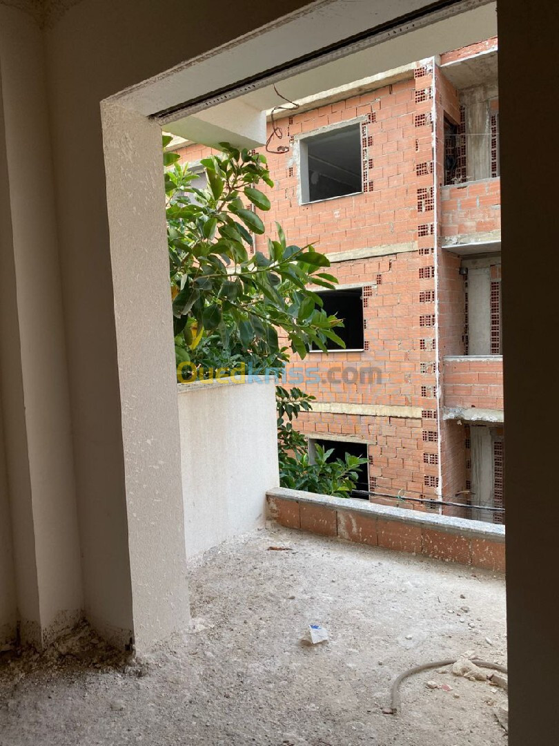 Vente Appartement F03 Alger Bordj el bahri