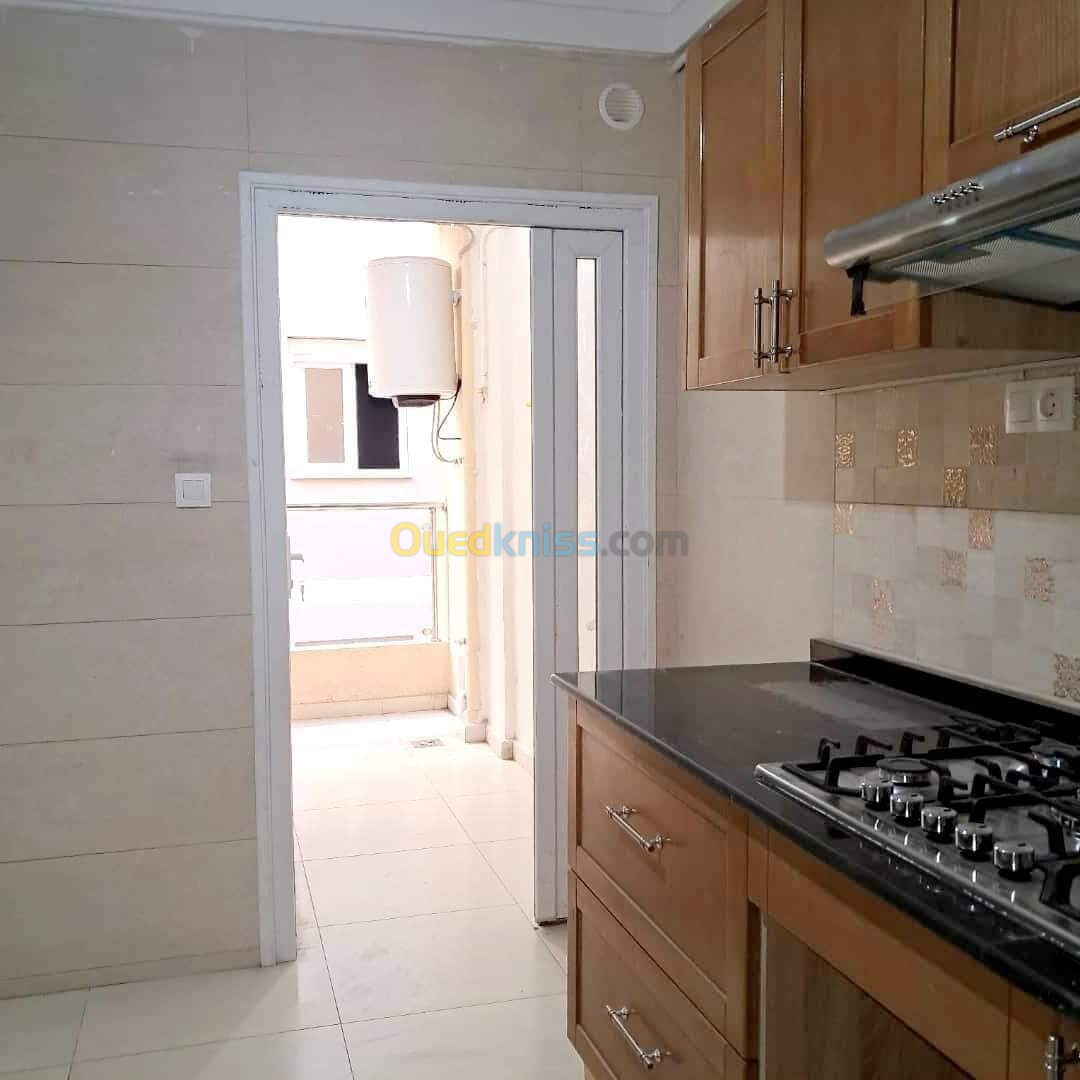 Vente Appartement F03 Alger Bordj el kiffan