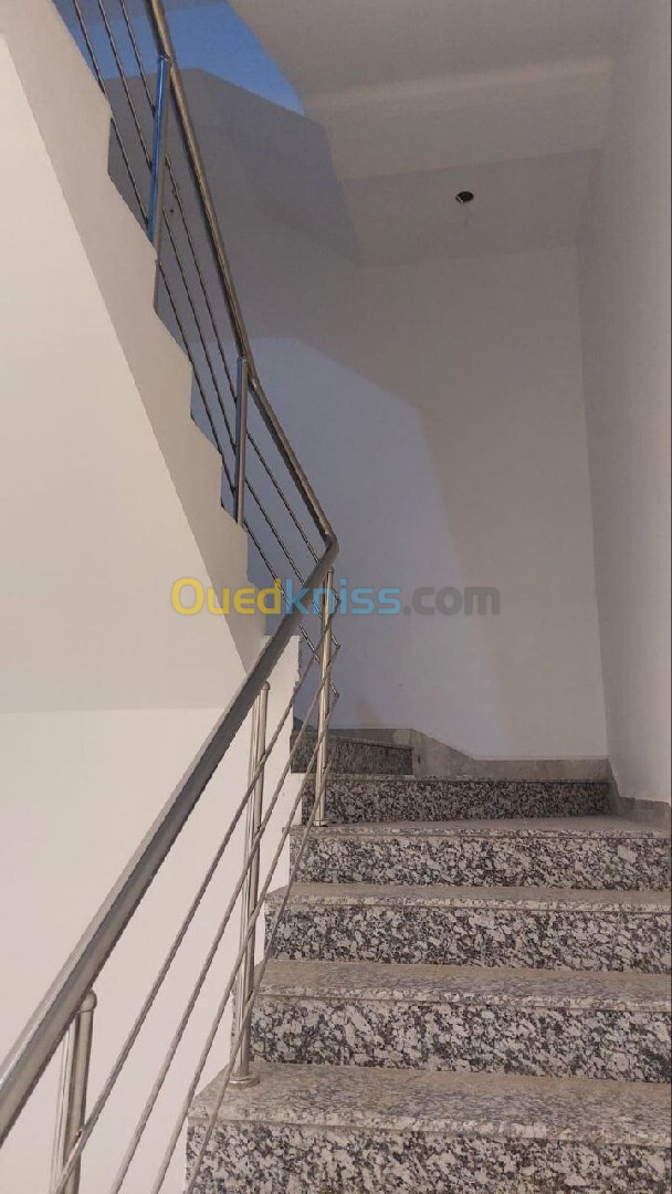 Vente Appartement F3 Alger Bordj el kiffan