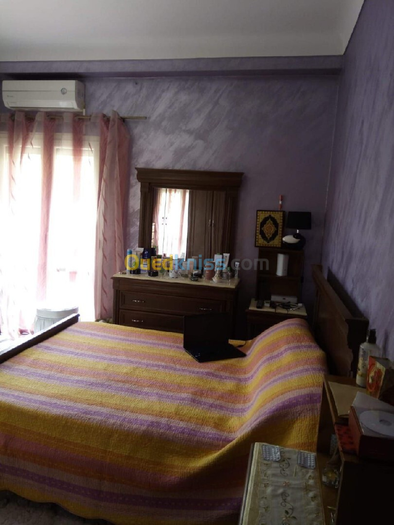 Vente Appartement F4 Alger Bordj el bahri