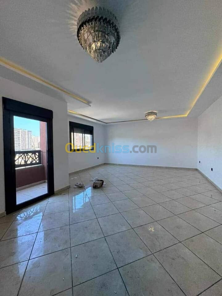 Vente Appartement F3 Alger Bordj el kiffan