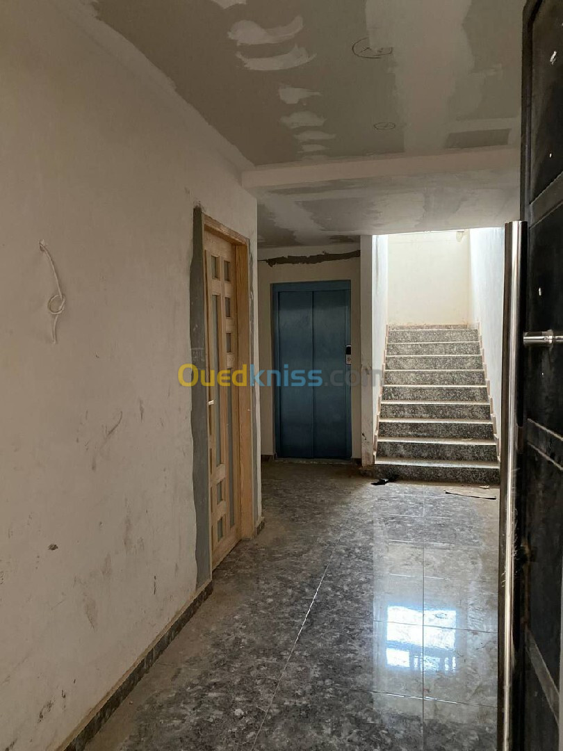 Vente Appartement F3 Alger Bordj el kiffan