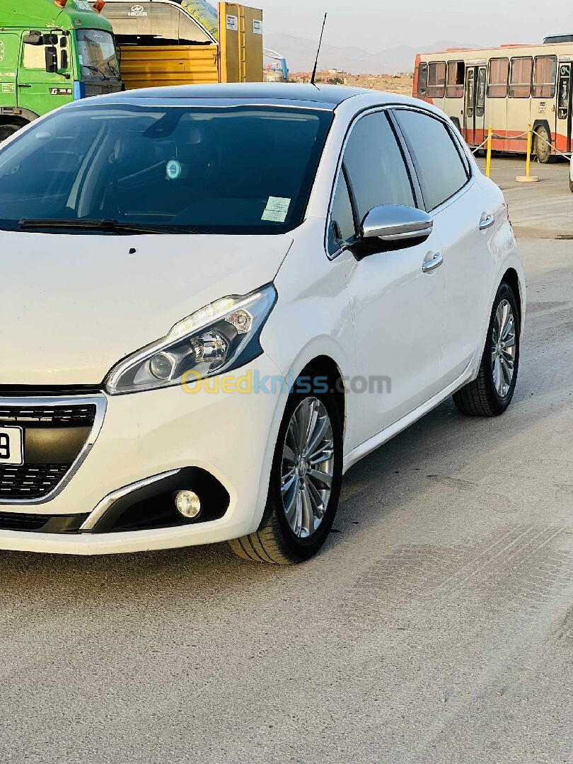 Peugeot 208 2018 Active Facelift