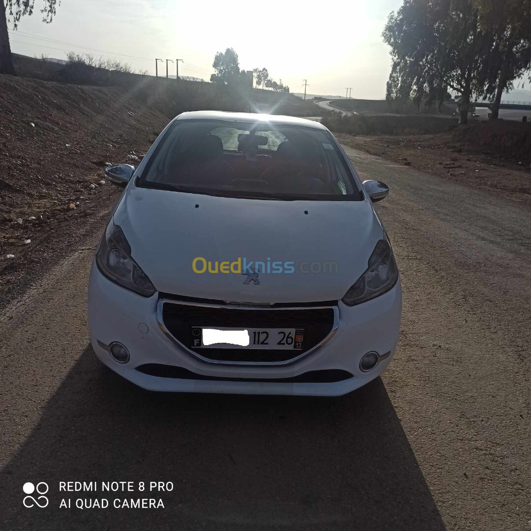 Peugeot 208 2012 Allure