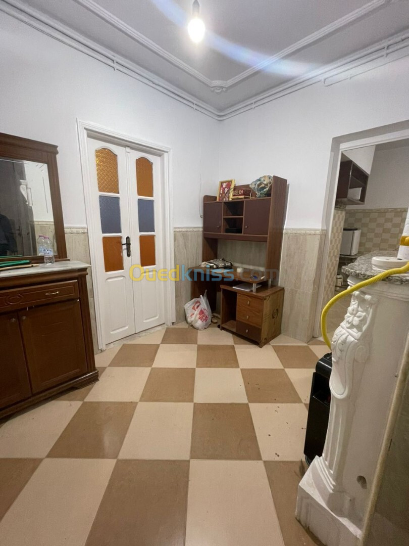 Vente Appartement F3 Alger Bouzareah