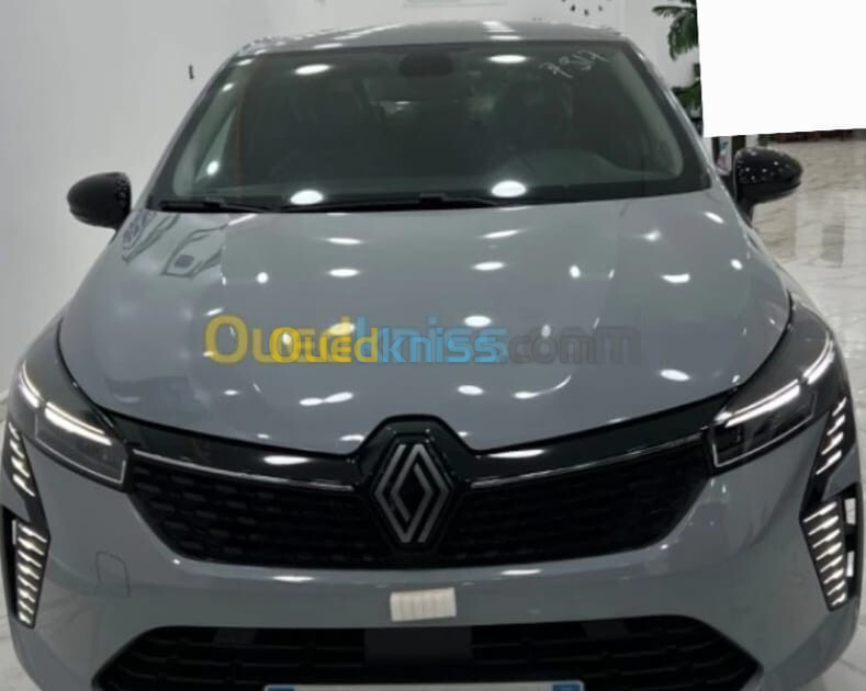 Renault Clio 5 évolution diesel 2024 Neuve