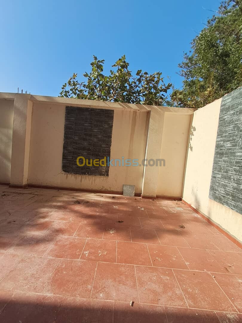 Vente Appartement F4 Alger Bordj el bahri