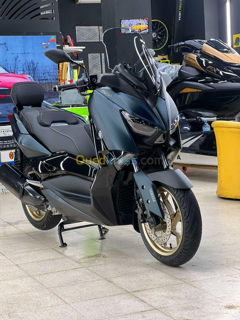 Yamaha X max 2022