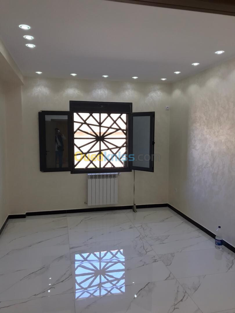 Vente Appartement F1 Alger Bordj el bahri