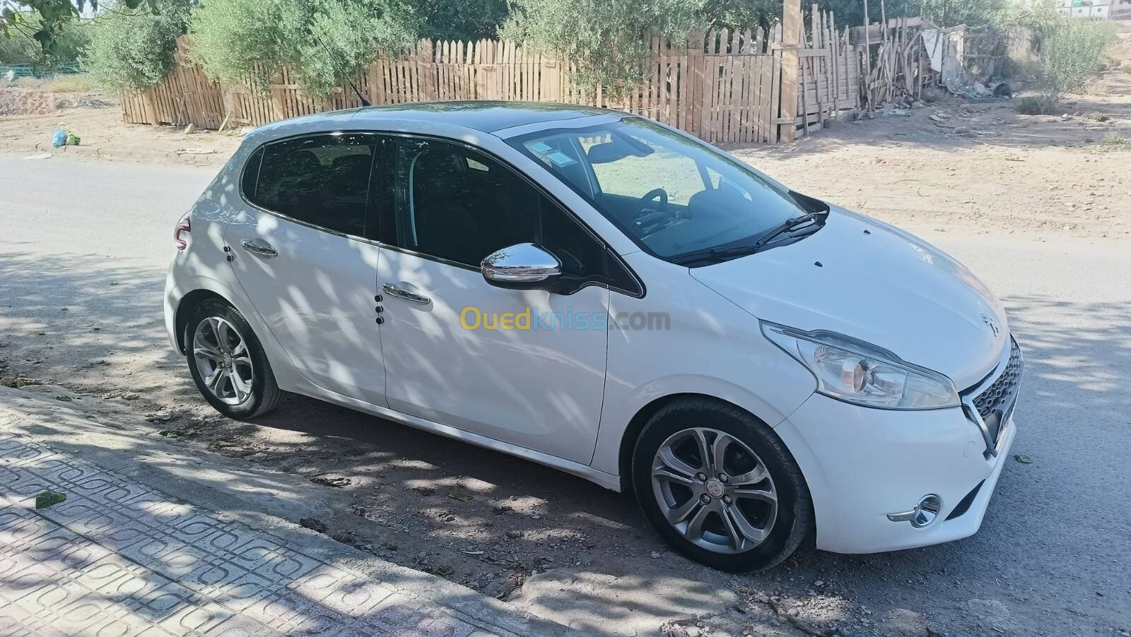 Peugeot 208 2013 208