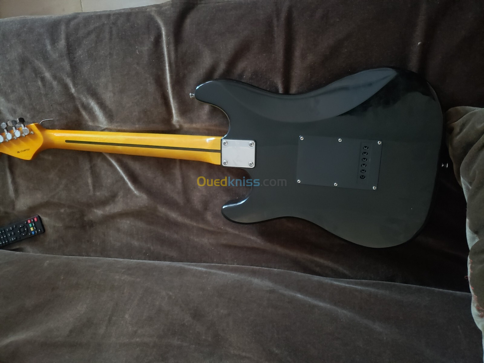 Guitar électrique Copie Fender Stratocaster Black Star 