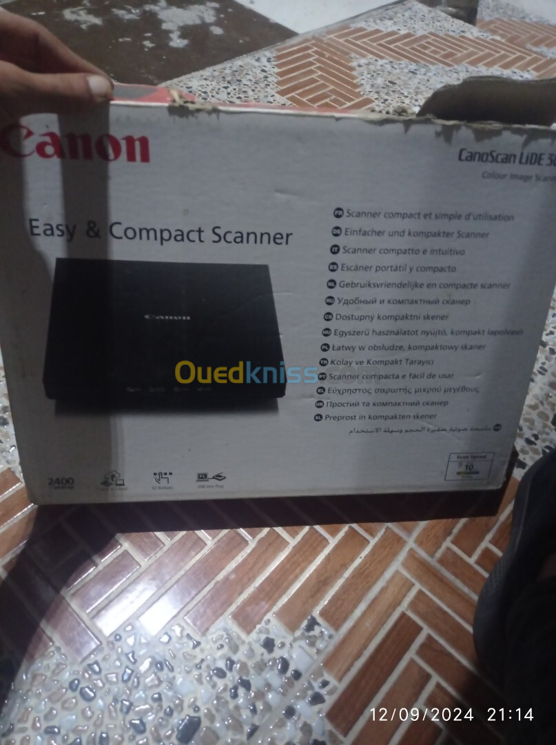 Canon lide 300