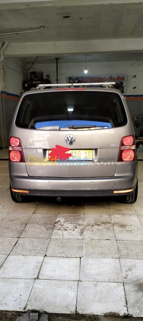 Volkswagen Touran 2010 