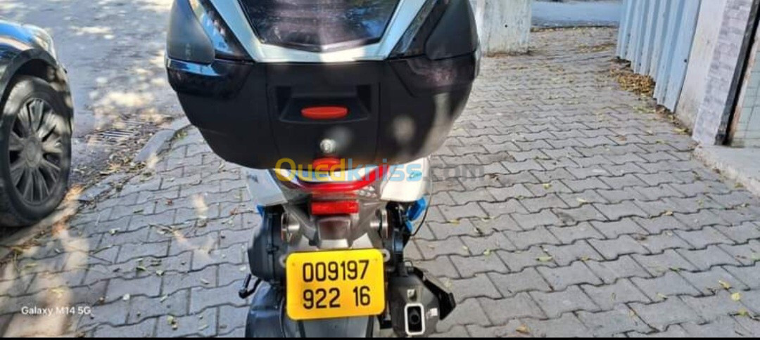 vends scooter