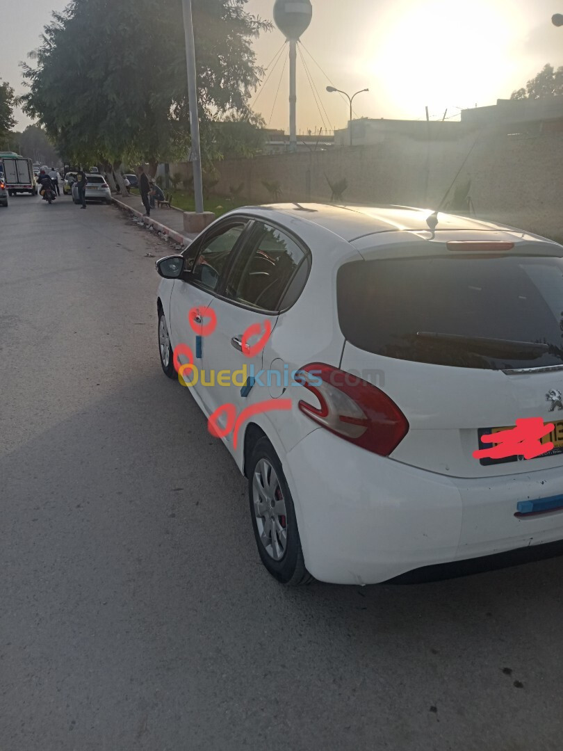 Peugeot 208 2013 208