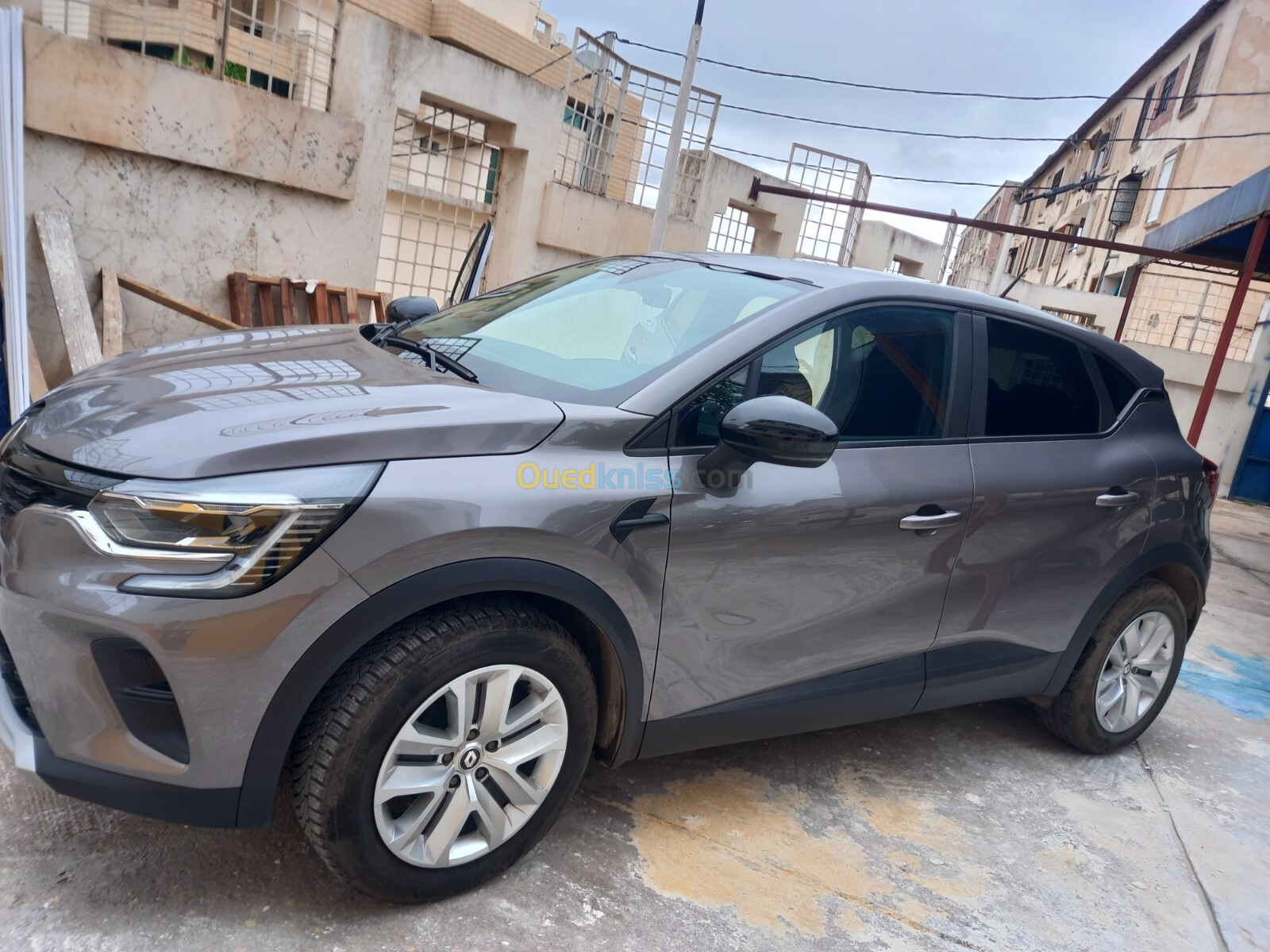 Renault Captur 2023 Business