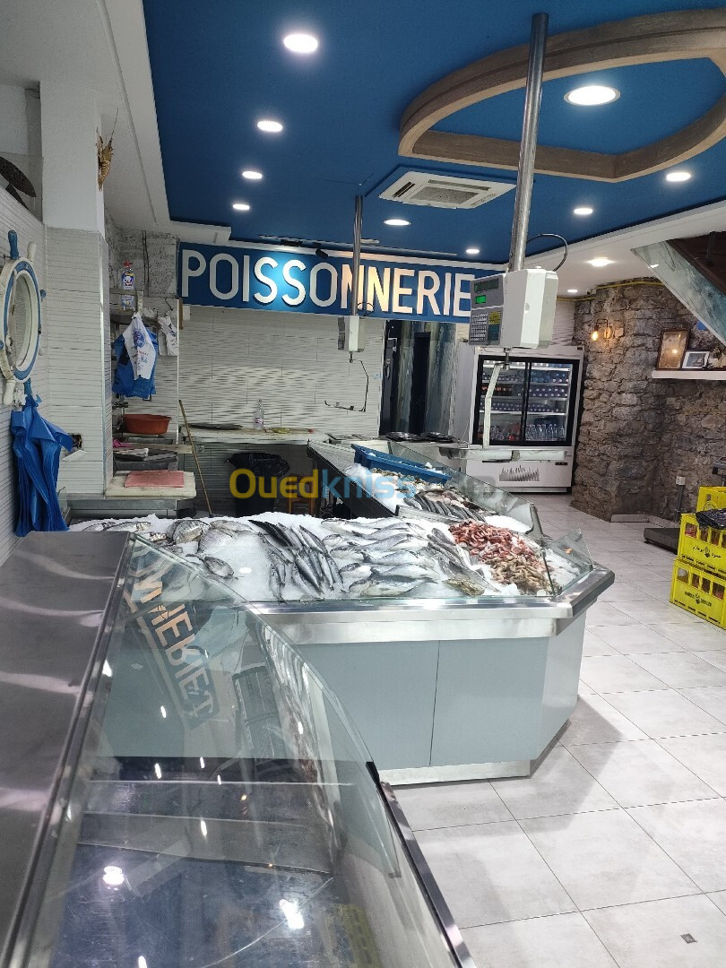 Vente et nettoyage de poisson 