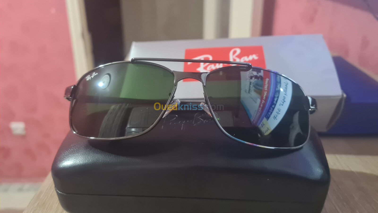 RAY BAN Original neuf avec ça boîte 