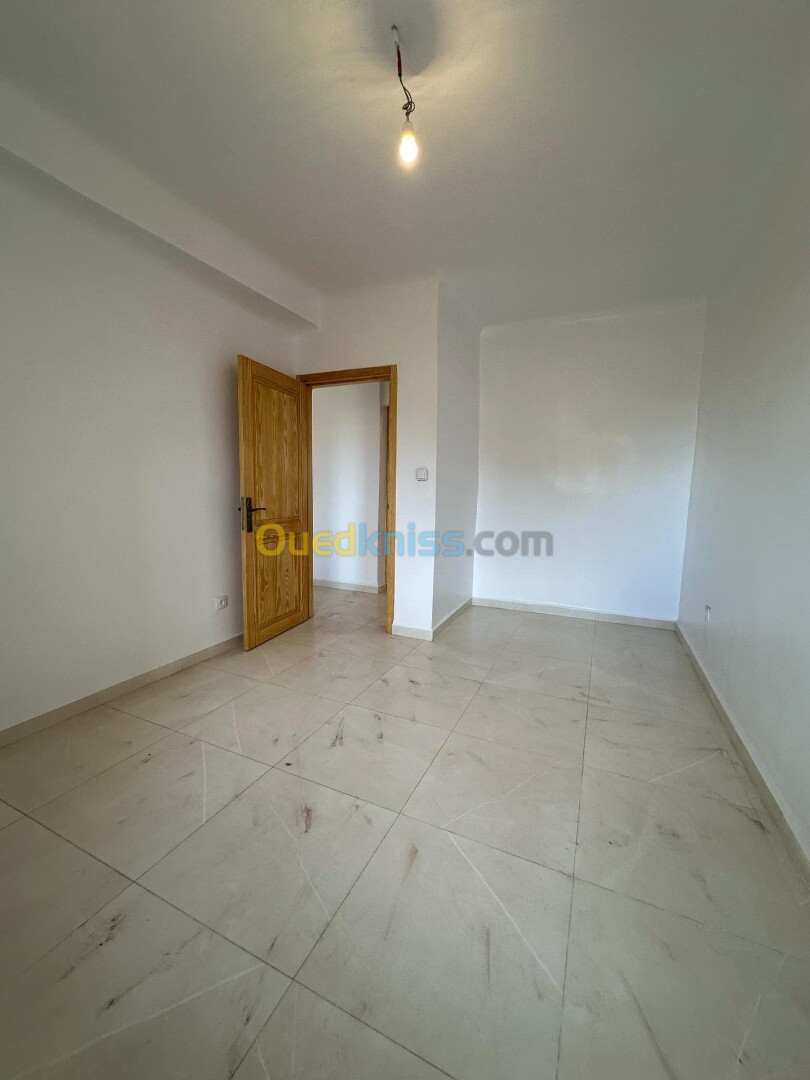 Vente Appartement F3 Alger Ain benian