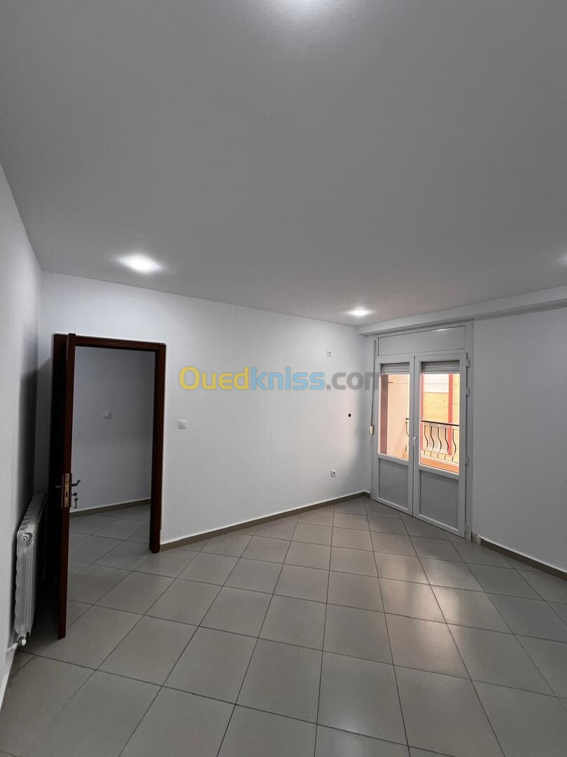 Vente Appartement F4 Alger Cheraga