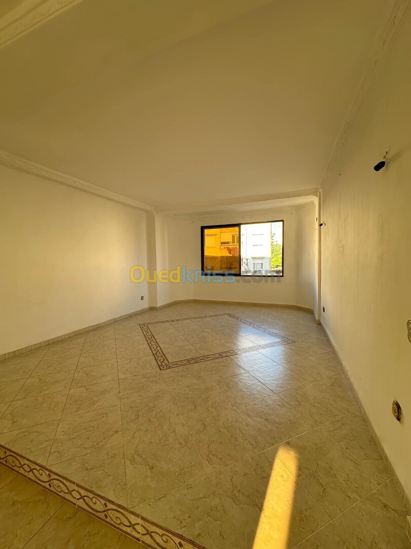 Vente Appartement F4 Alger Birkhadem