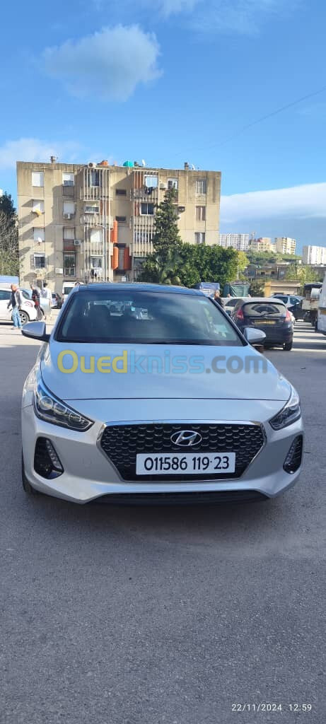 Hyundai i30 2019 Toute options