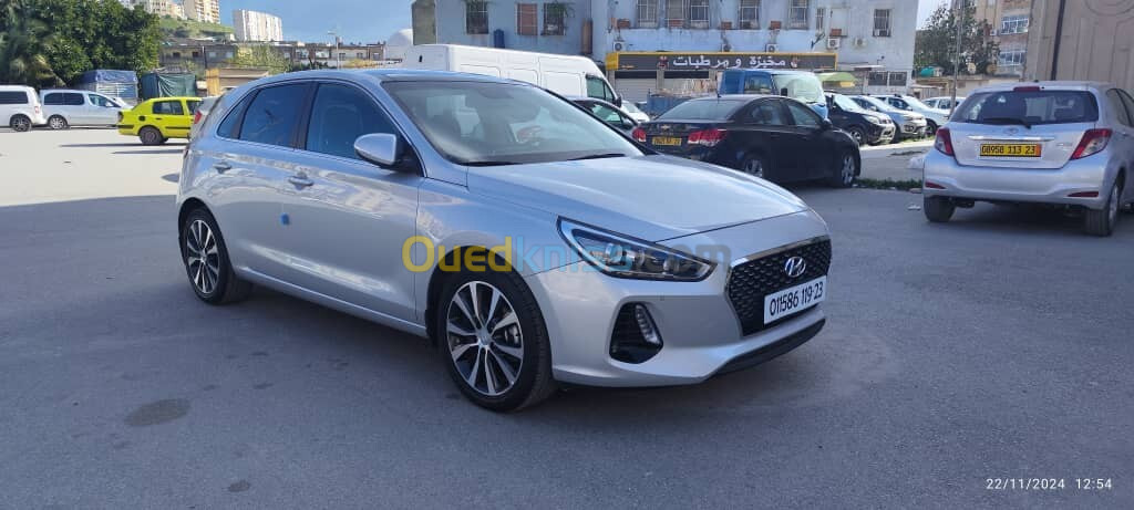 Hyundai i30 2019 Toute options