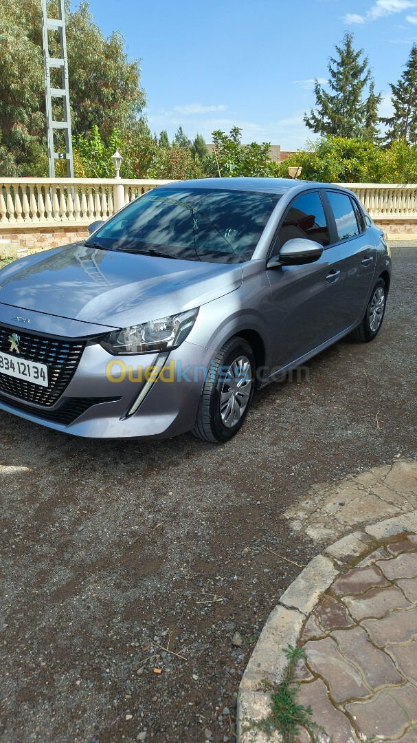 Peugeot 208 2021 Active