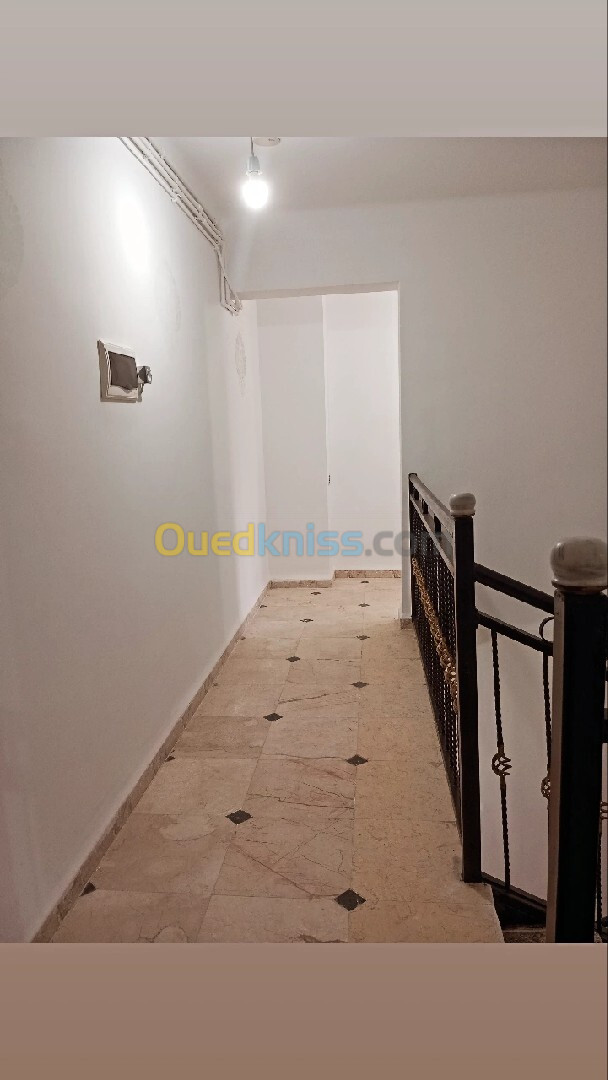 Location Duplex F5 Alger Baba hassen