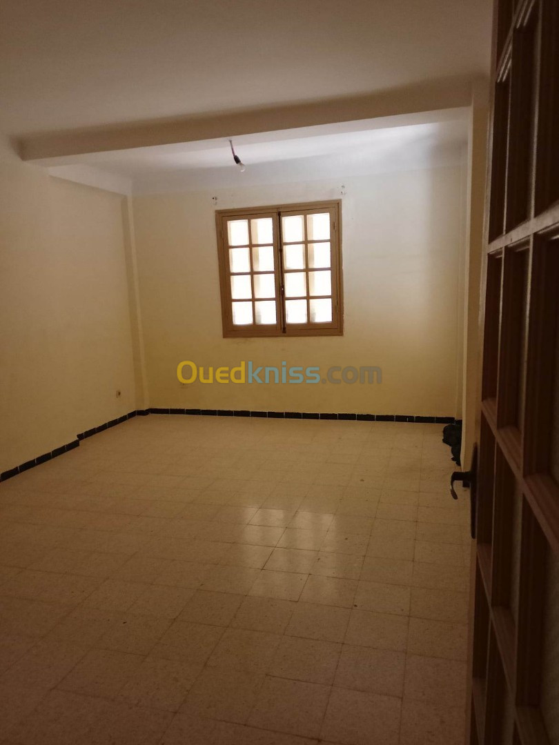 Vente Appartement F4 Batna Batna