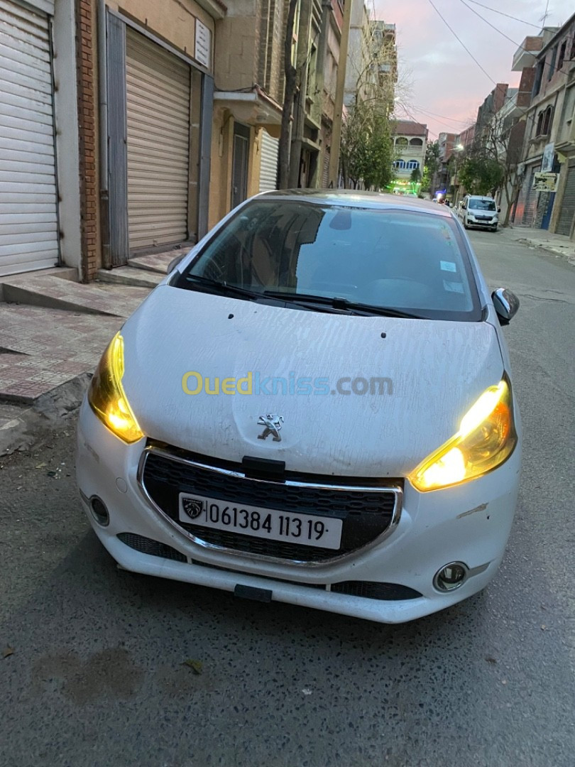 Peugeot 208 2013 Allure