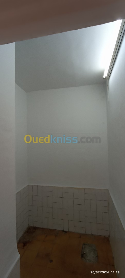 Location Appartement F4 Alger Bir mourad rais