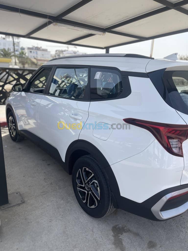 Kia Carens 2023 