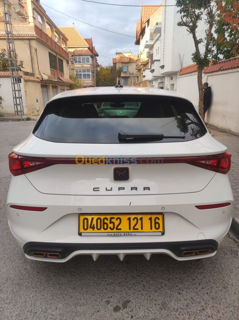 Seat Leon 2021 Cupra R