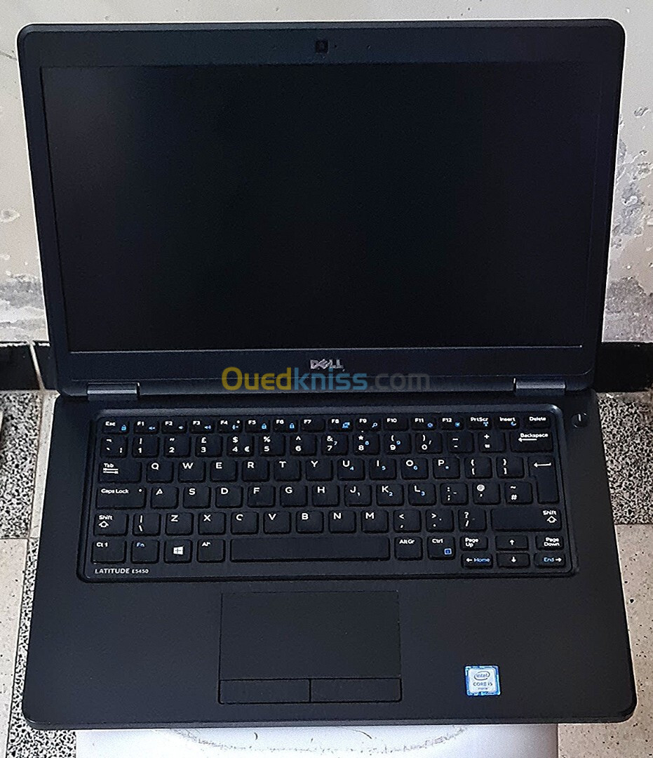 Dell latitude core i5 (5 ème génération) professionnel / ram 8G /500G venu a Londres (UK)