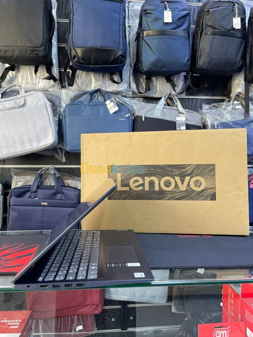 lenovo IdeaPad 3 - 81WB