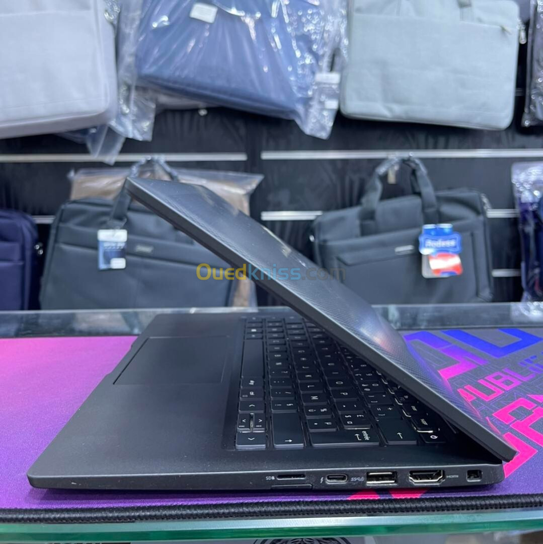 Dell Latitude 7420 