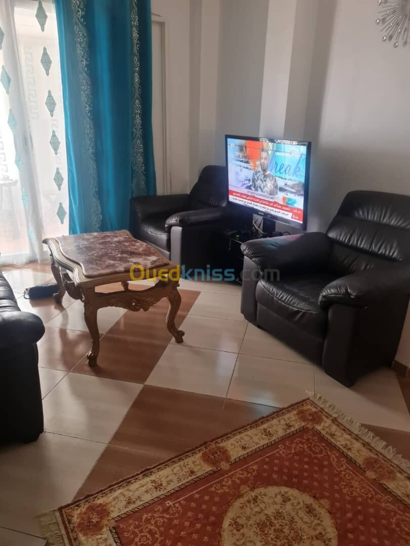 Location vacances Appartement F3 Alger Alger centre