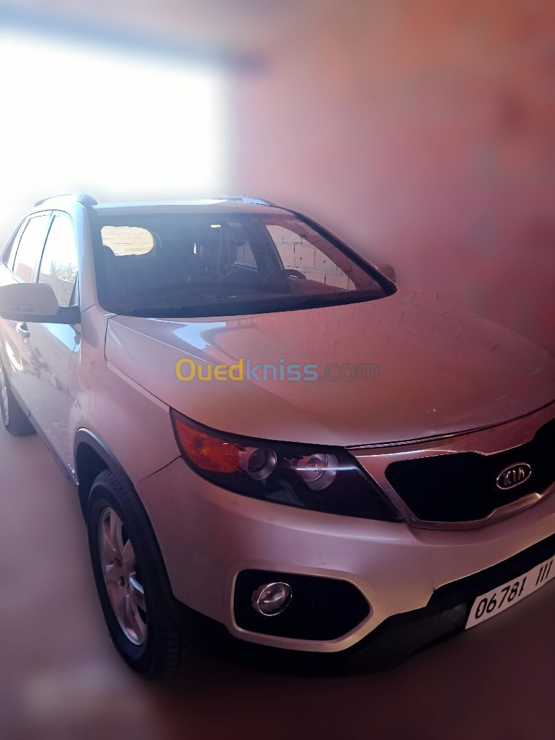 Kia SORENTO 2011 