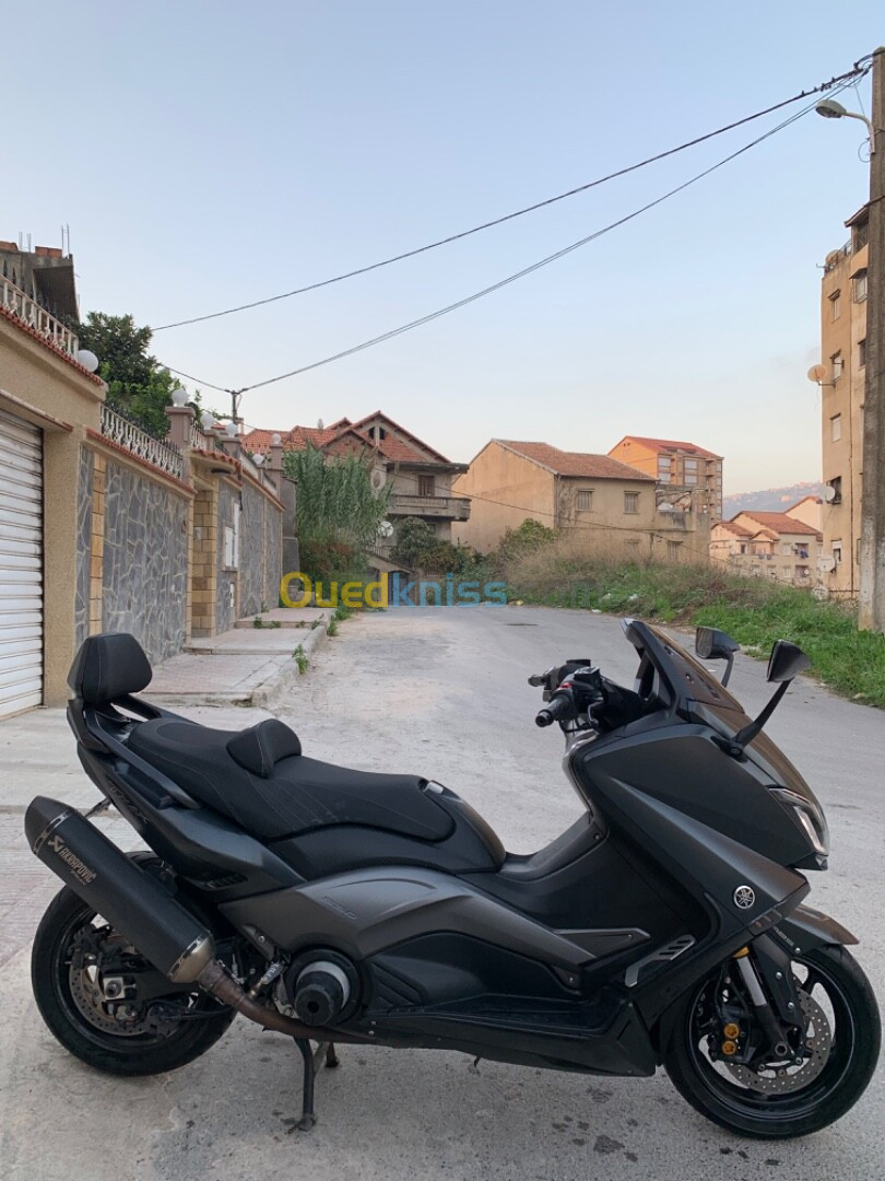 YAMAHA TMAX iron max 2015