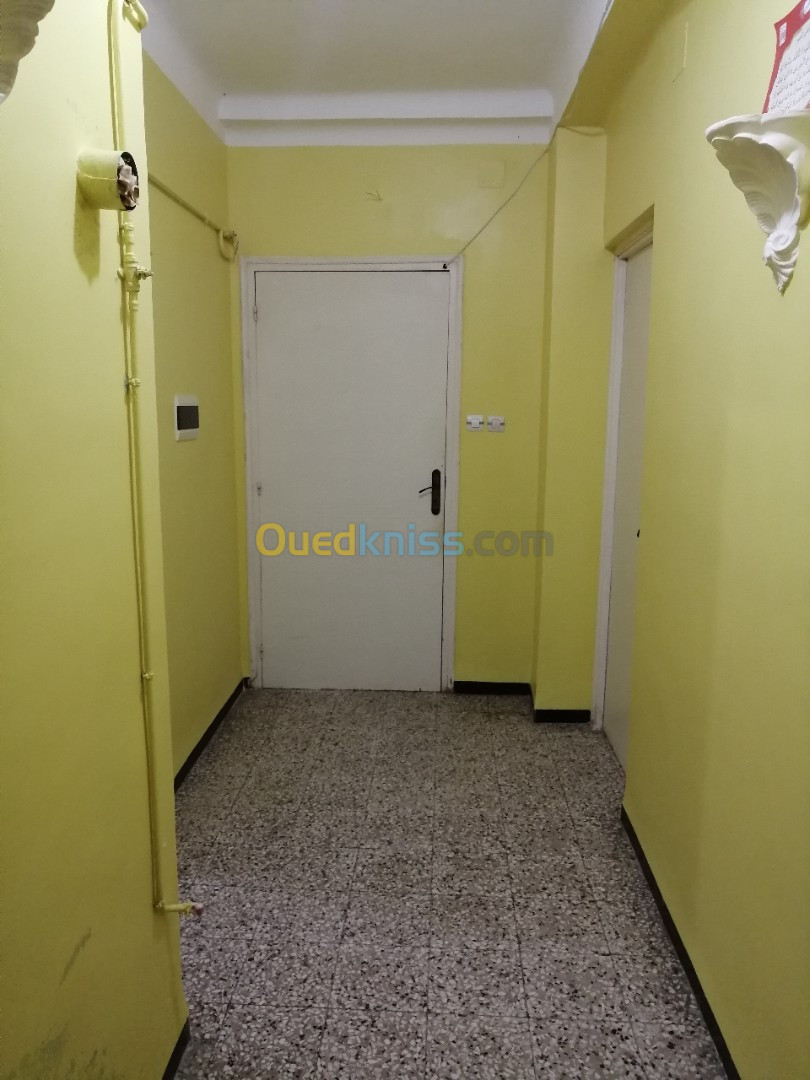 Vente Appartement F3 Jijel Texenna