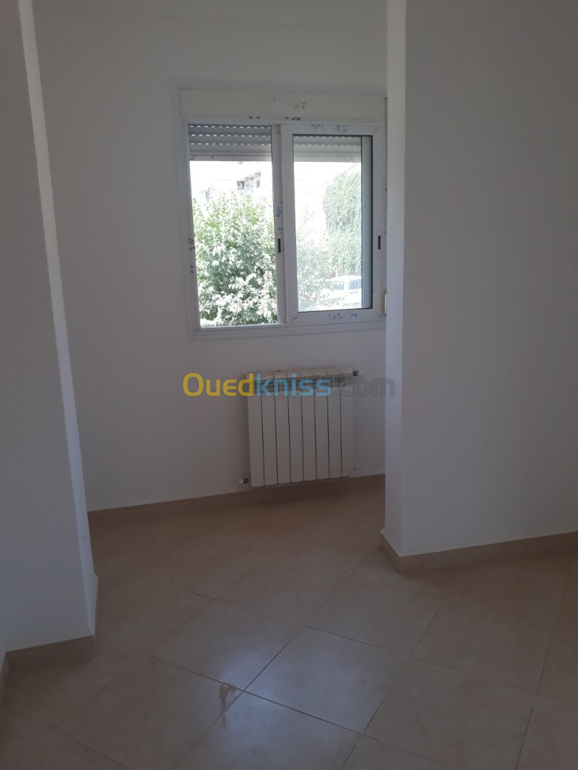 Location Appartement F4 Alger Saoula