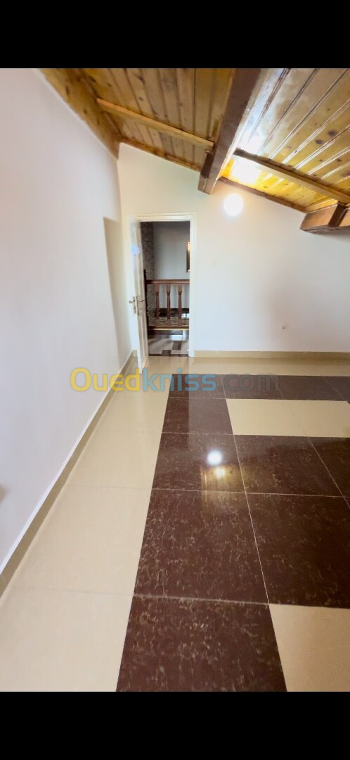 Location Appartement F4 Alger Bab ezzouar