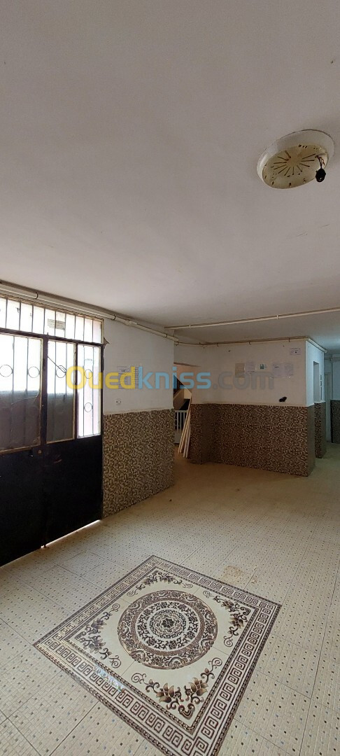 Vente Appartement F3 Alger Ain benian